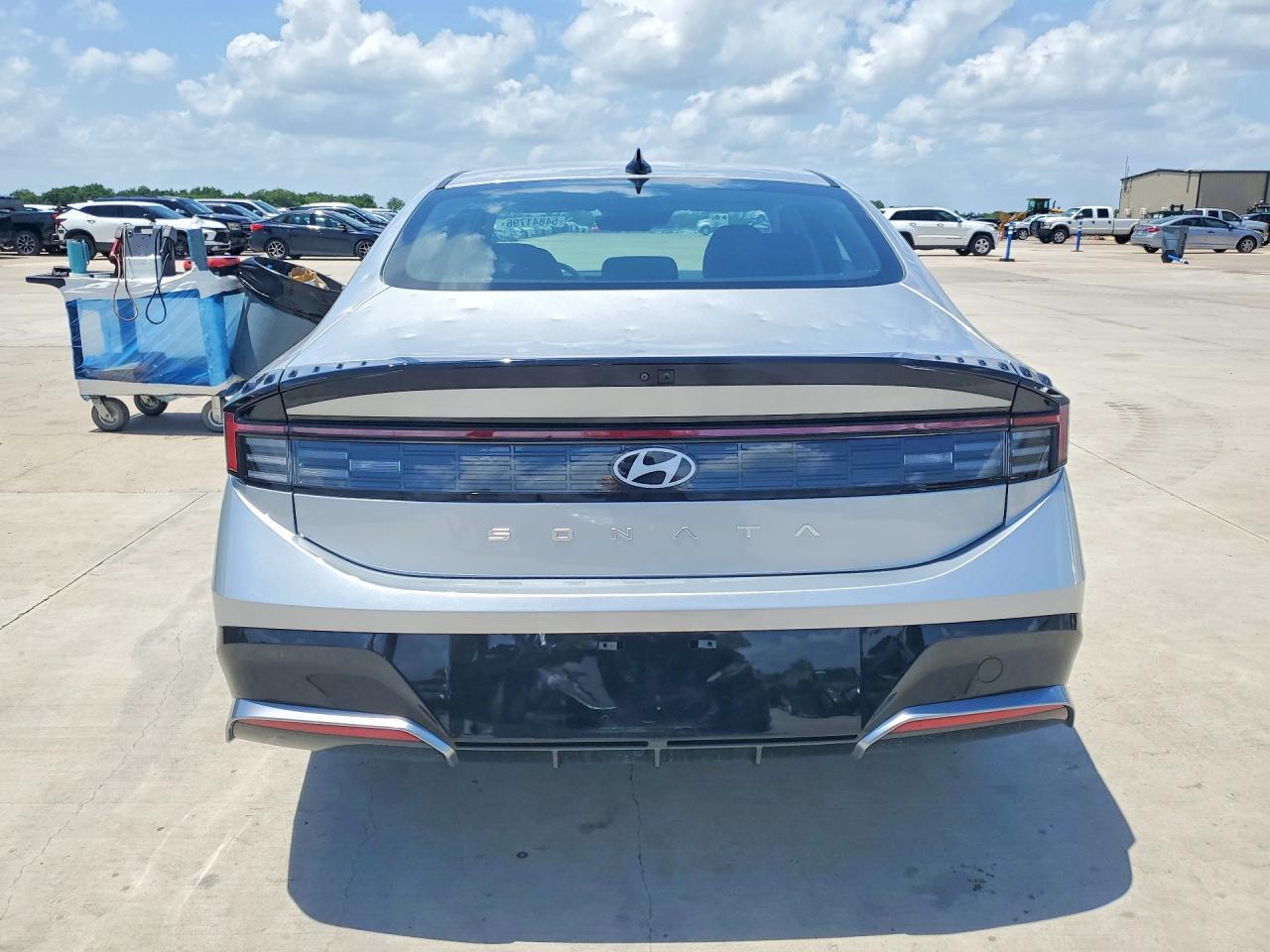 2025 HYUNDAI SONATA