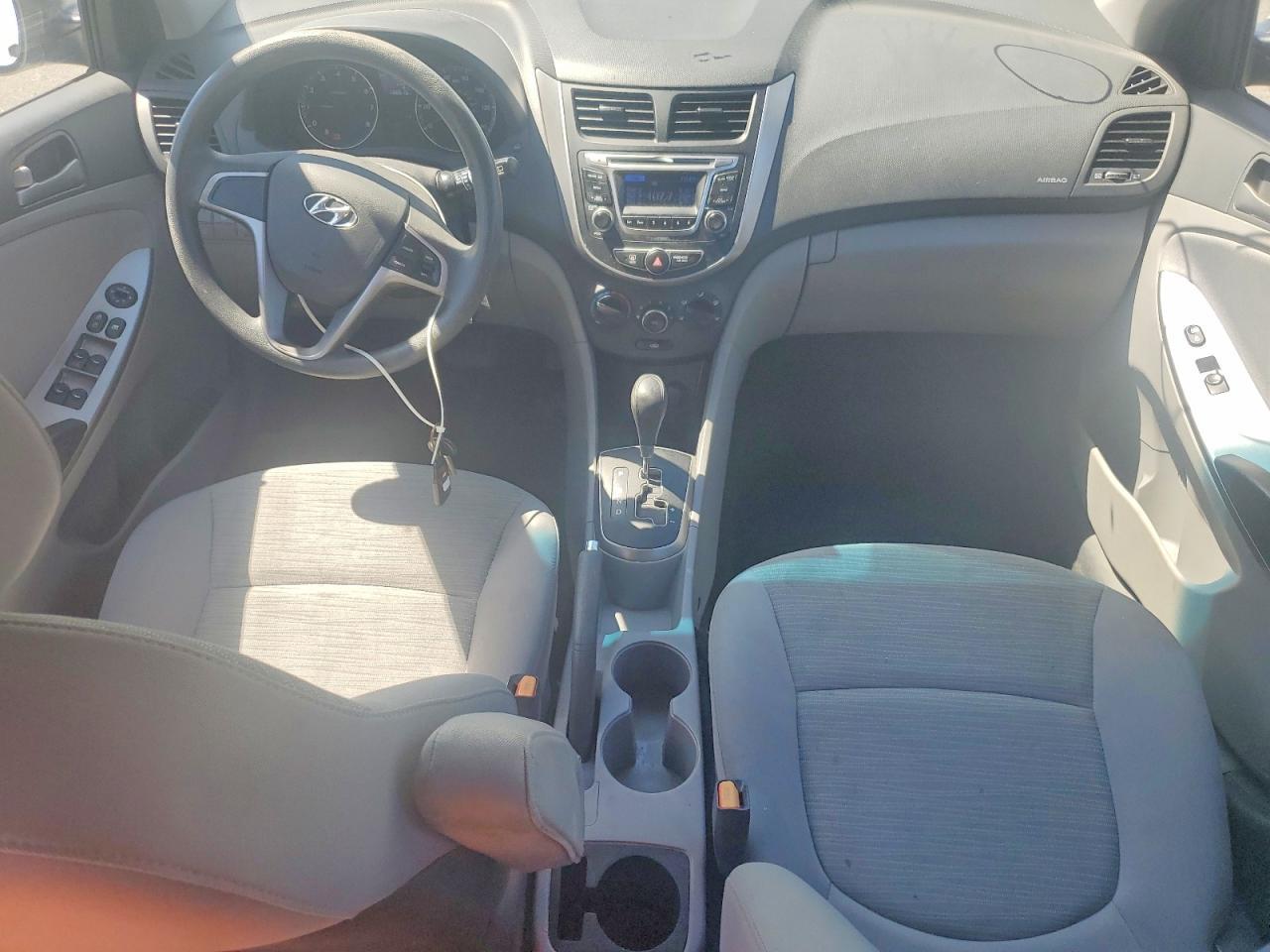2015 HYUNDAI ACCENT