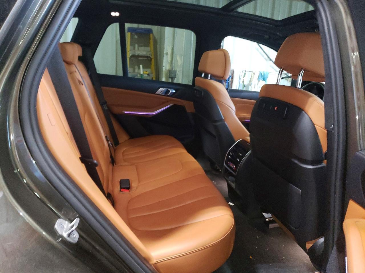 2021 BMW X5