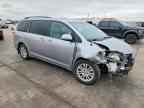 2012 TOYOTA SIENNA