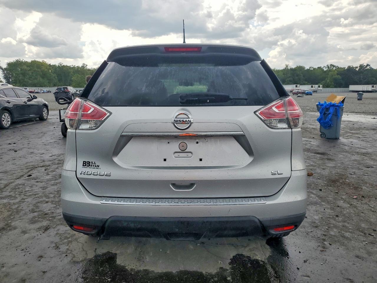 2016 NISSAN ROGUE