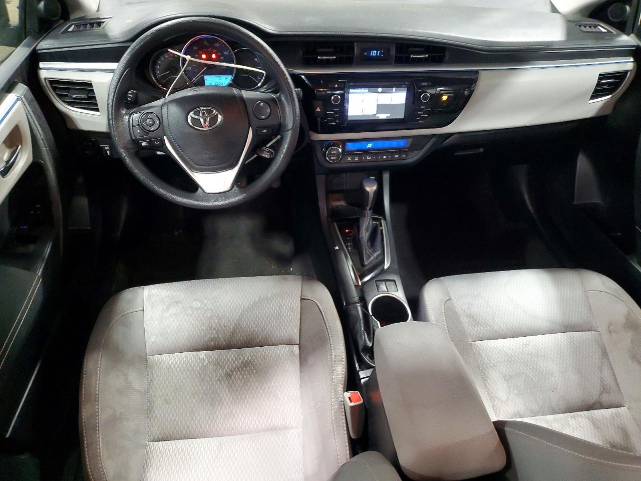 2016 TOYOTA COROLLA
