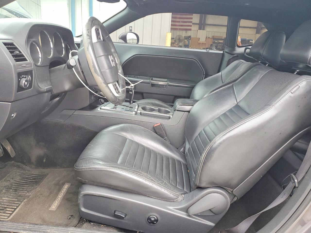 2013 DODGE Challenger