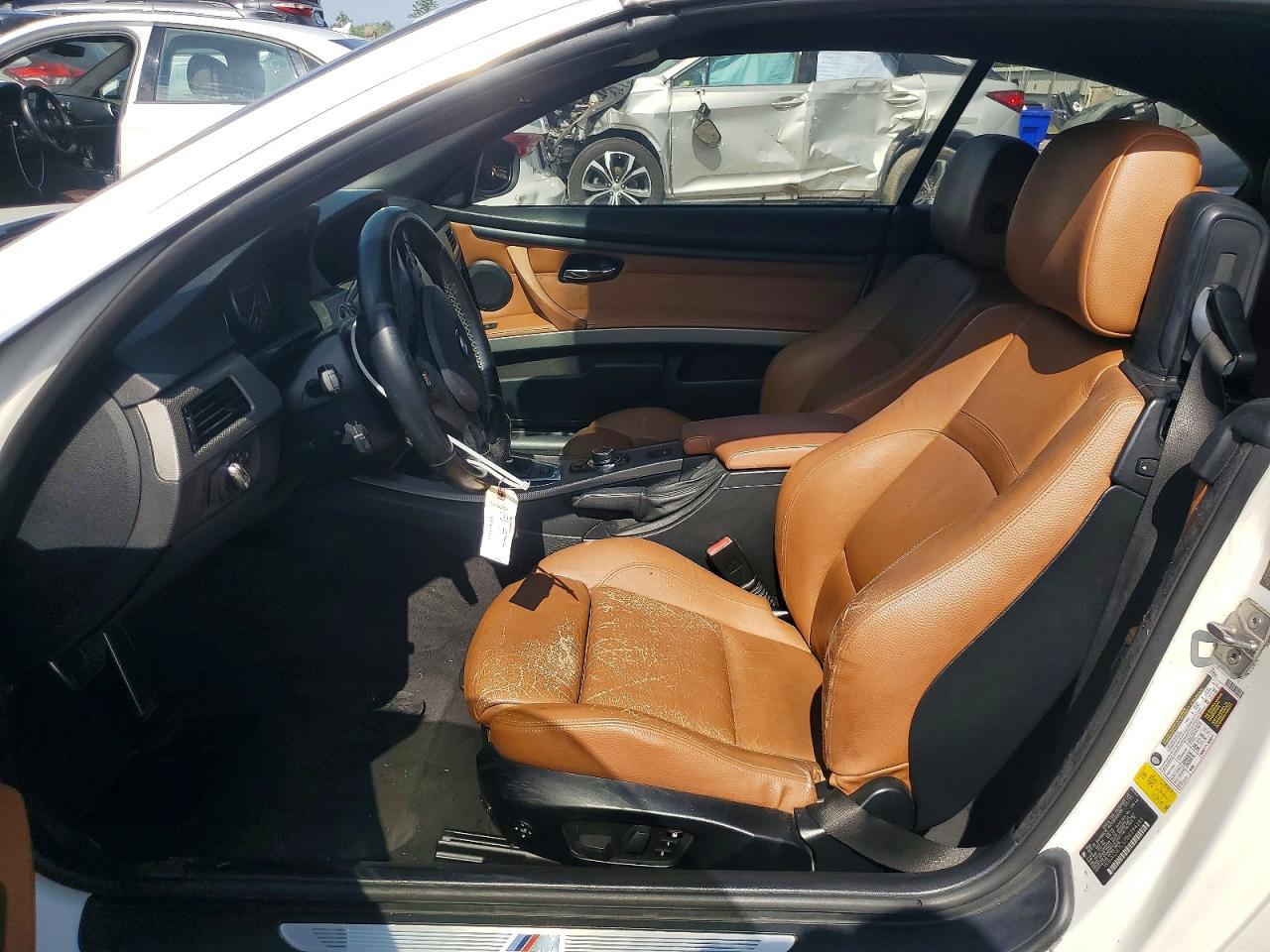 2011 BMW 3 SERIES