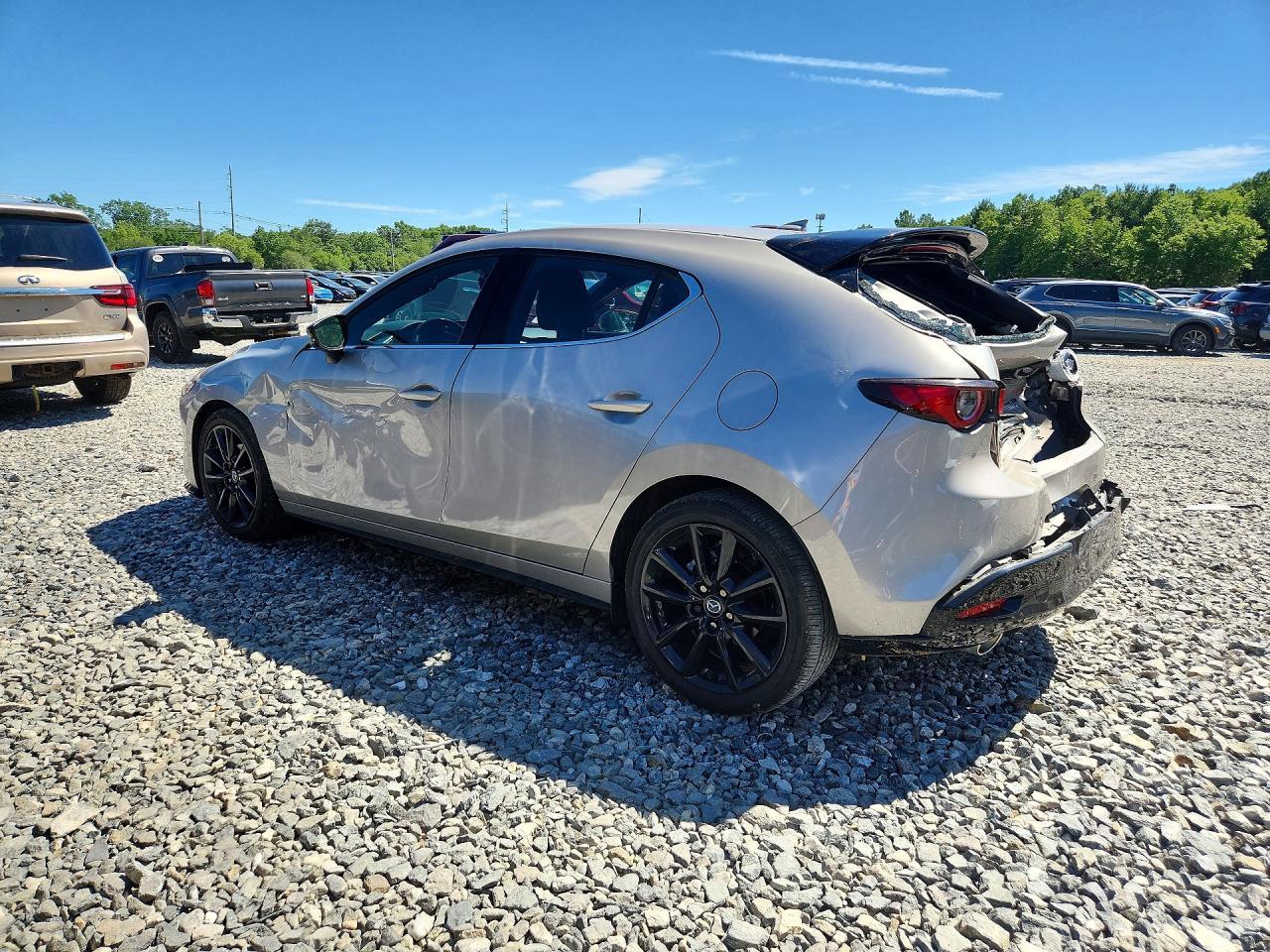 2025 MAZDA 3