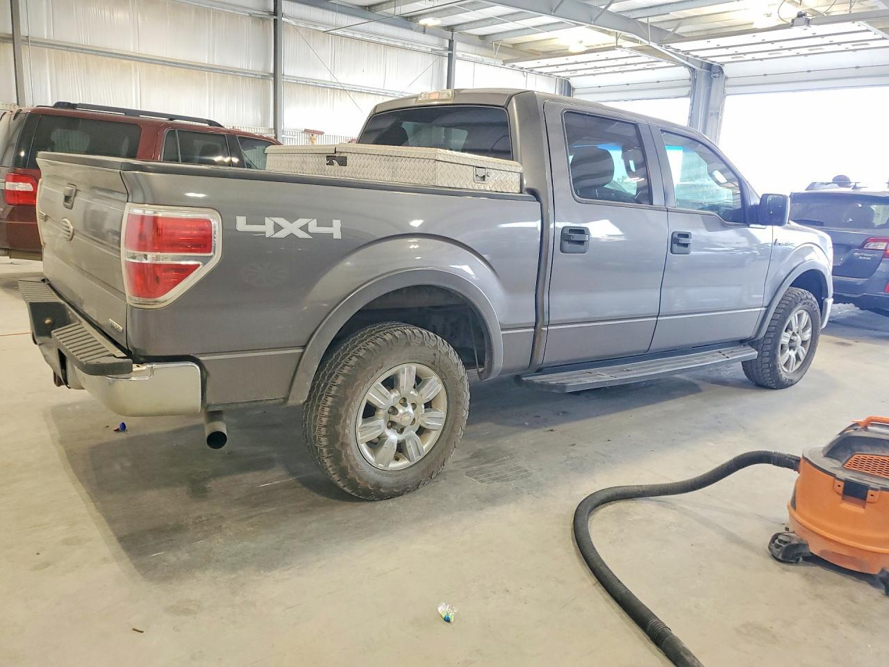 2011 FORD F-150
