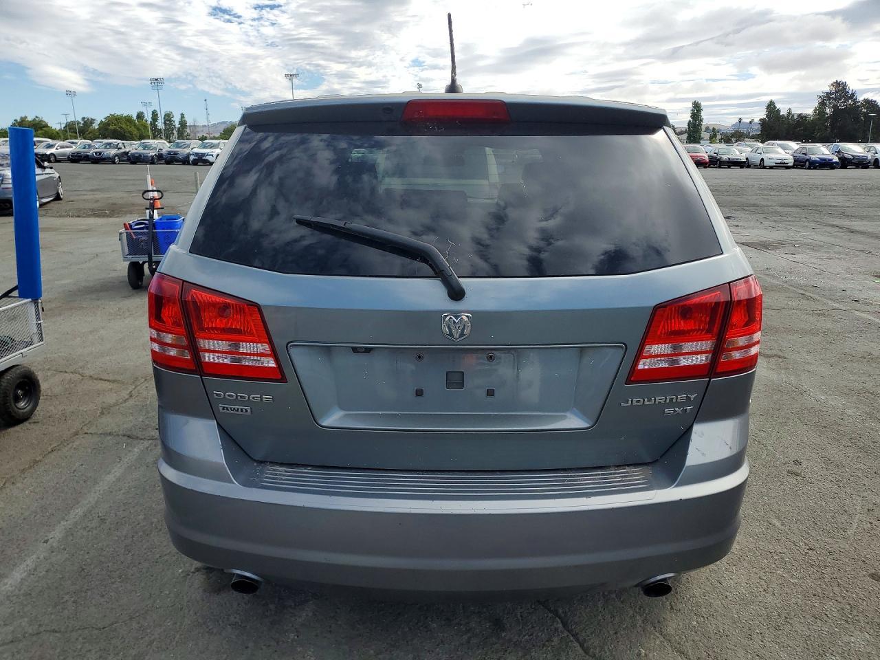 2009 DODGE JOURNEY