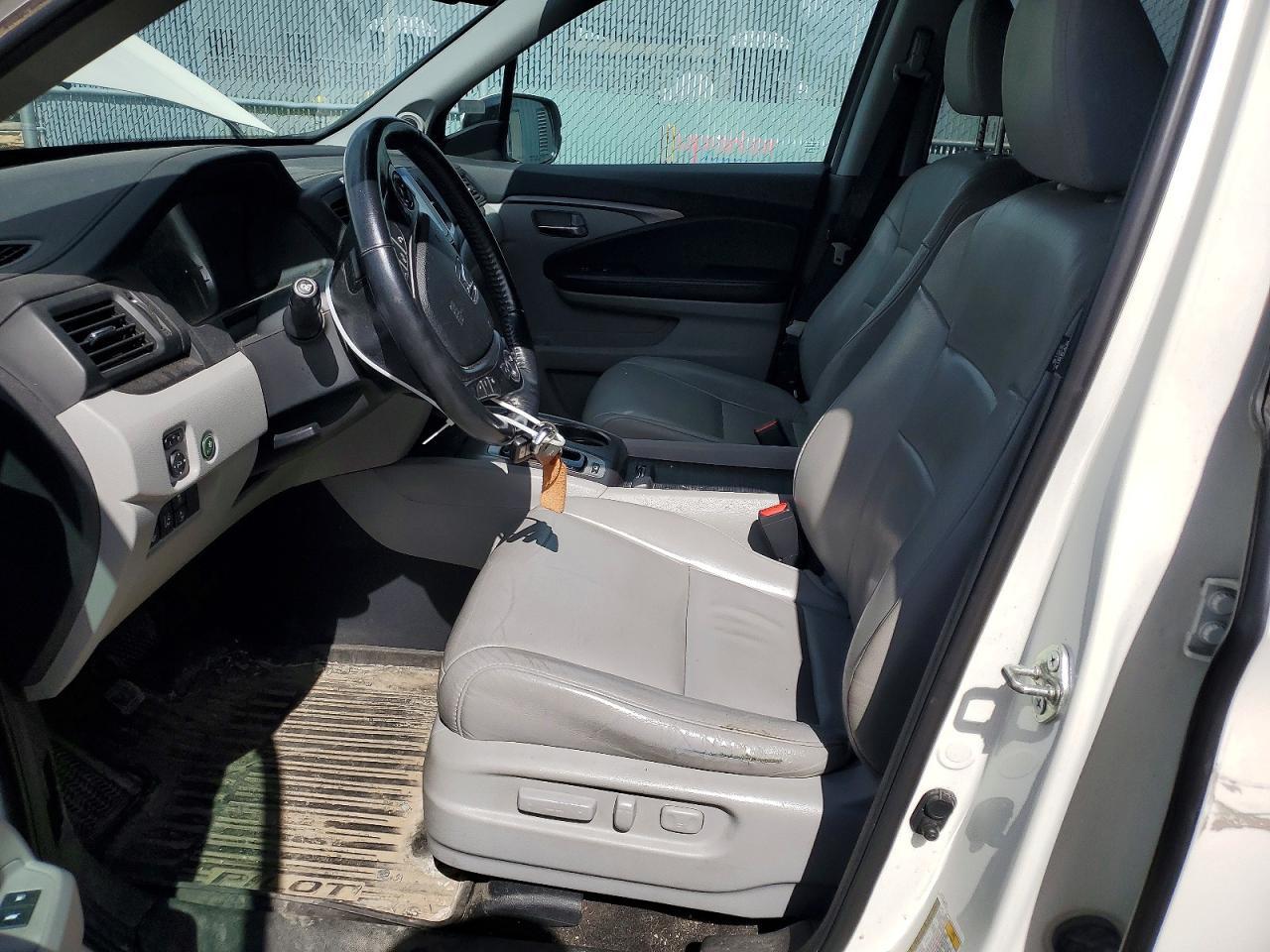 2016 HONDA PILOT
