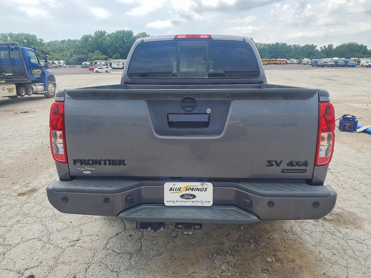 2020 NISSAN Frontier