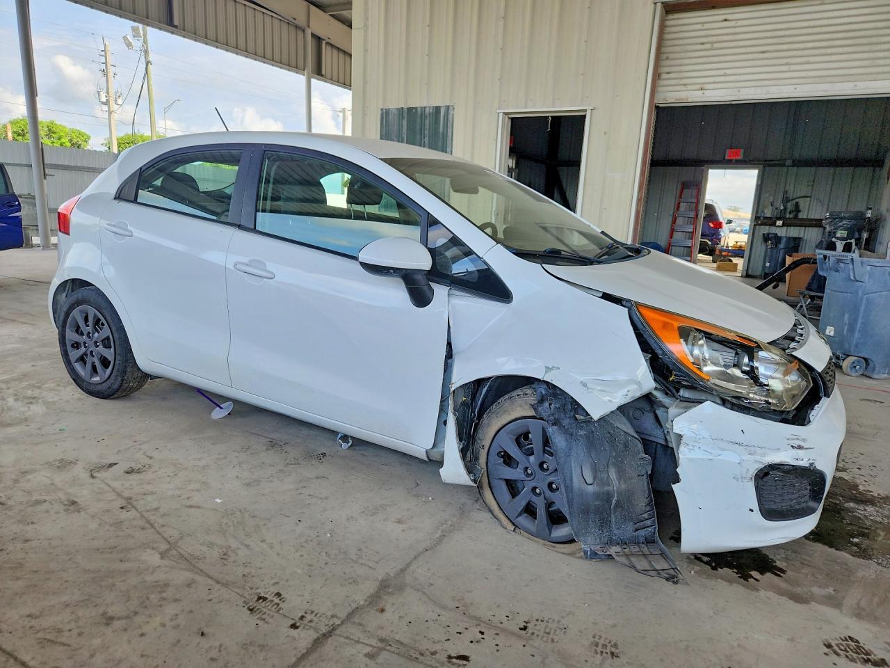 2013 KIA RIO