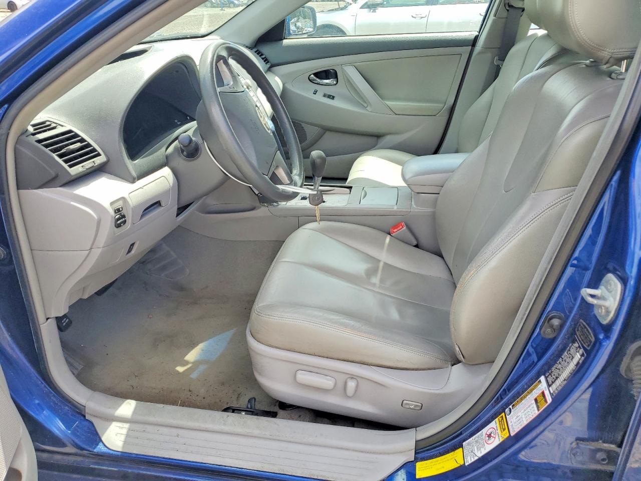 2010 TOYOTA CAMRY
