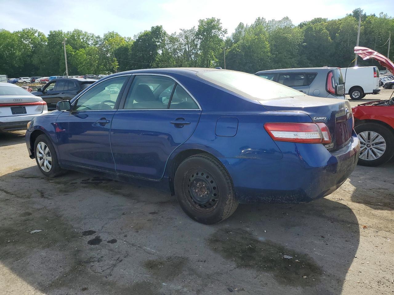 2010 TOYOTA CAMRY