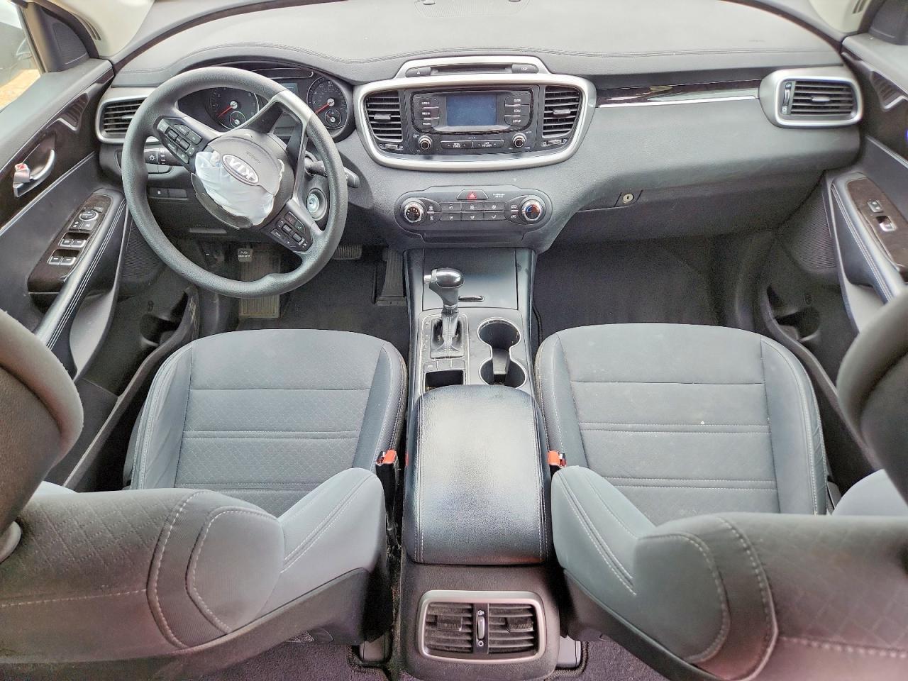 2016 KIA SORENTO