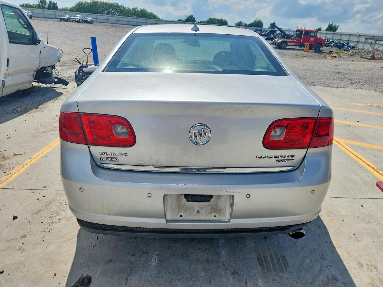 2009 BUICK Lucerne