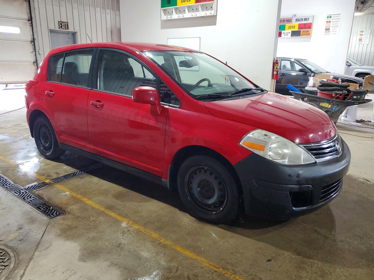 2012 NISSAN VERSA