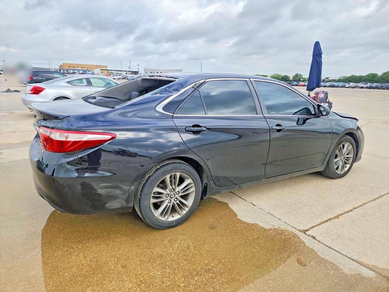2017 TOYOTA CAMRY