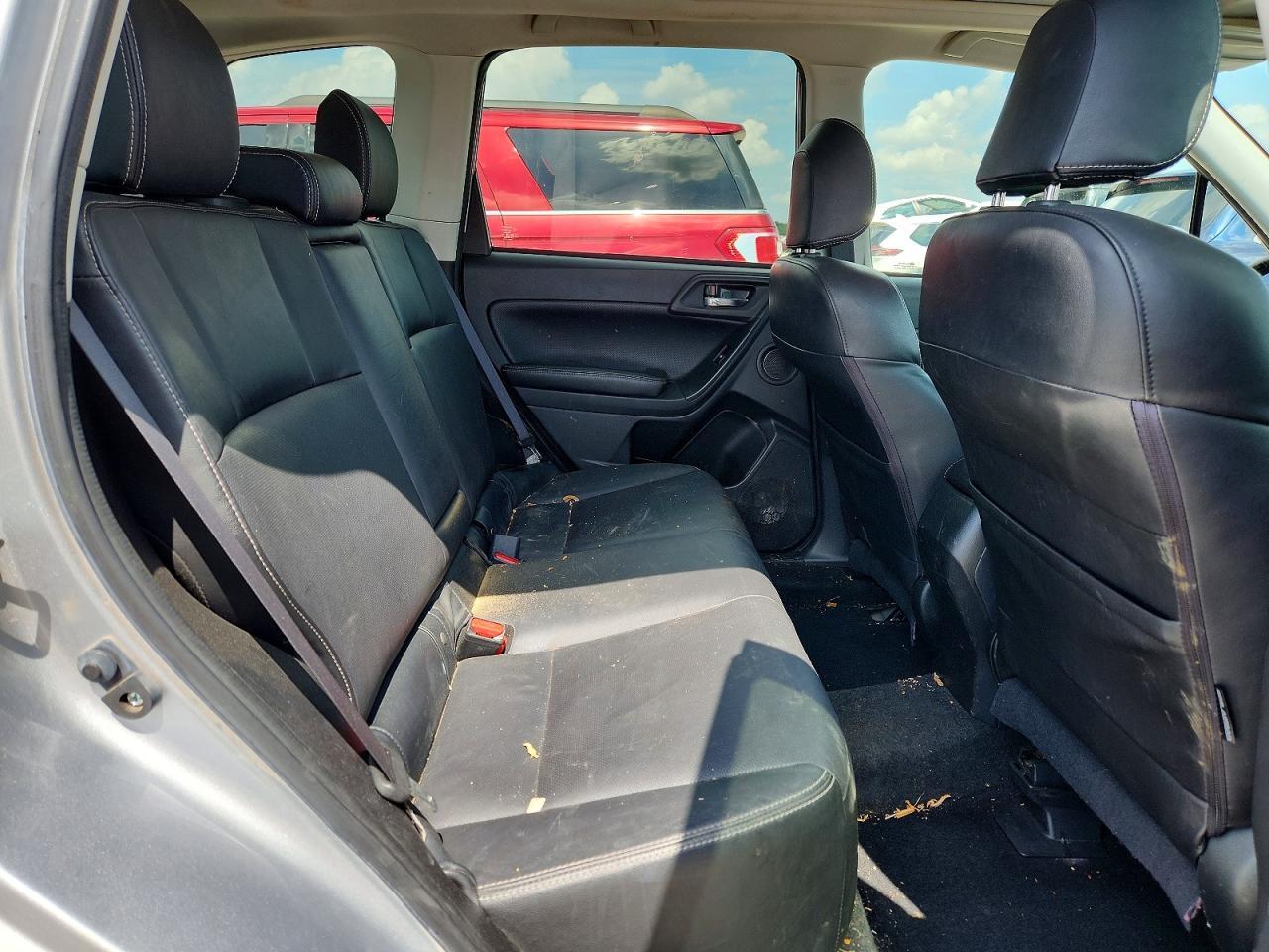 2015 SUBARU FORESTER