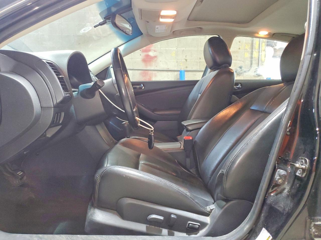 2009 NISSAN ALTIMA
