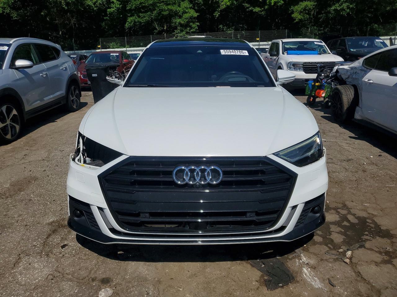 2021 AUDI A8