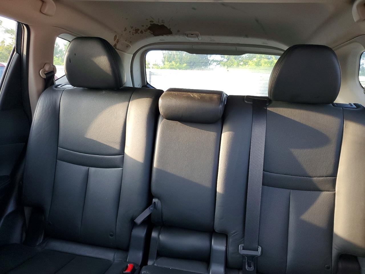 2014 NISSAN ROGUE