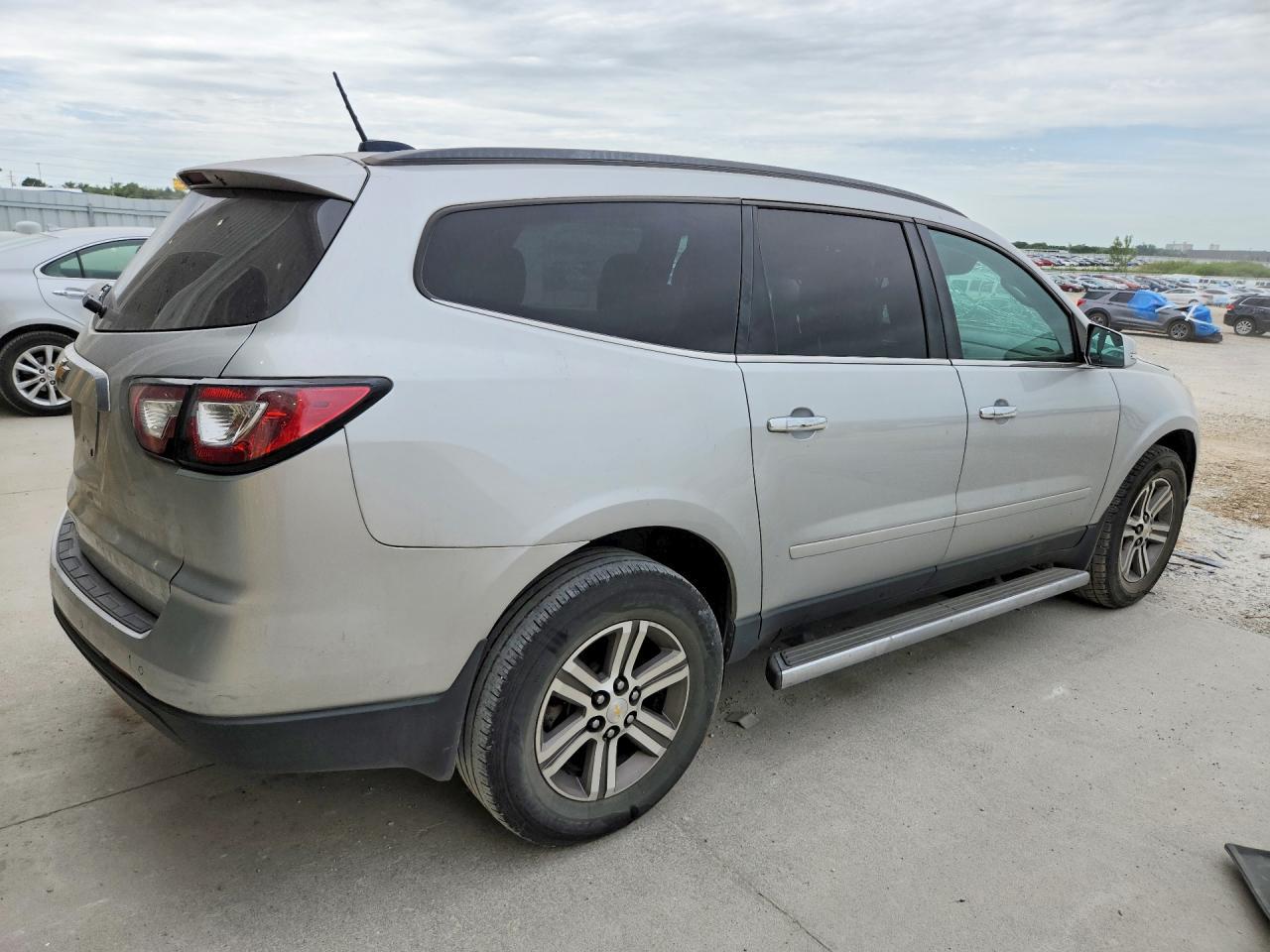 2017 CHEVROLET TRAVERSE
