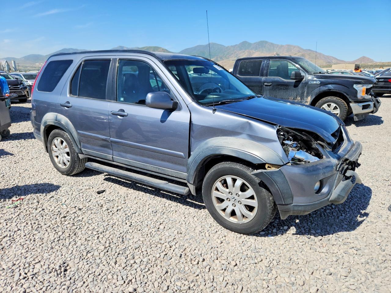 2005 HONDA CR-V