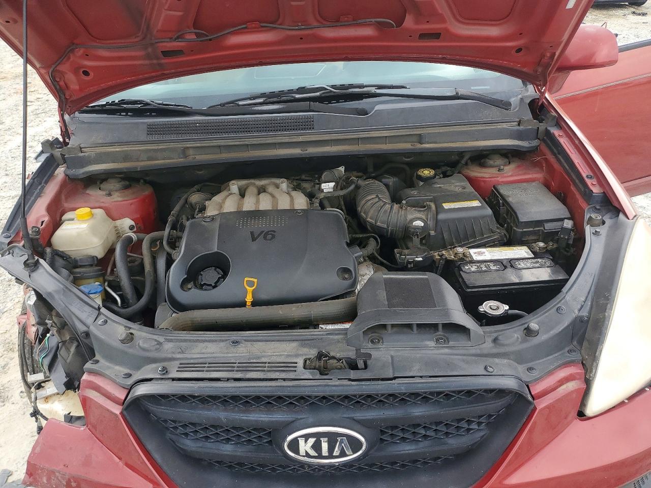 2008 KIA RONDO