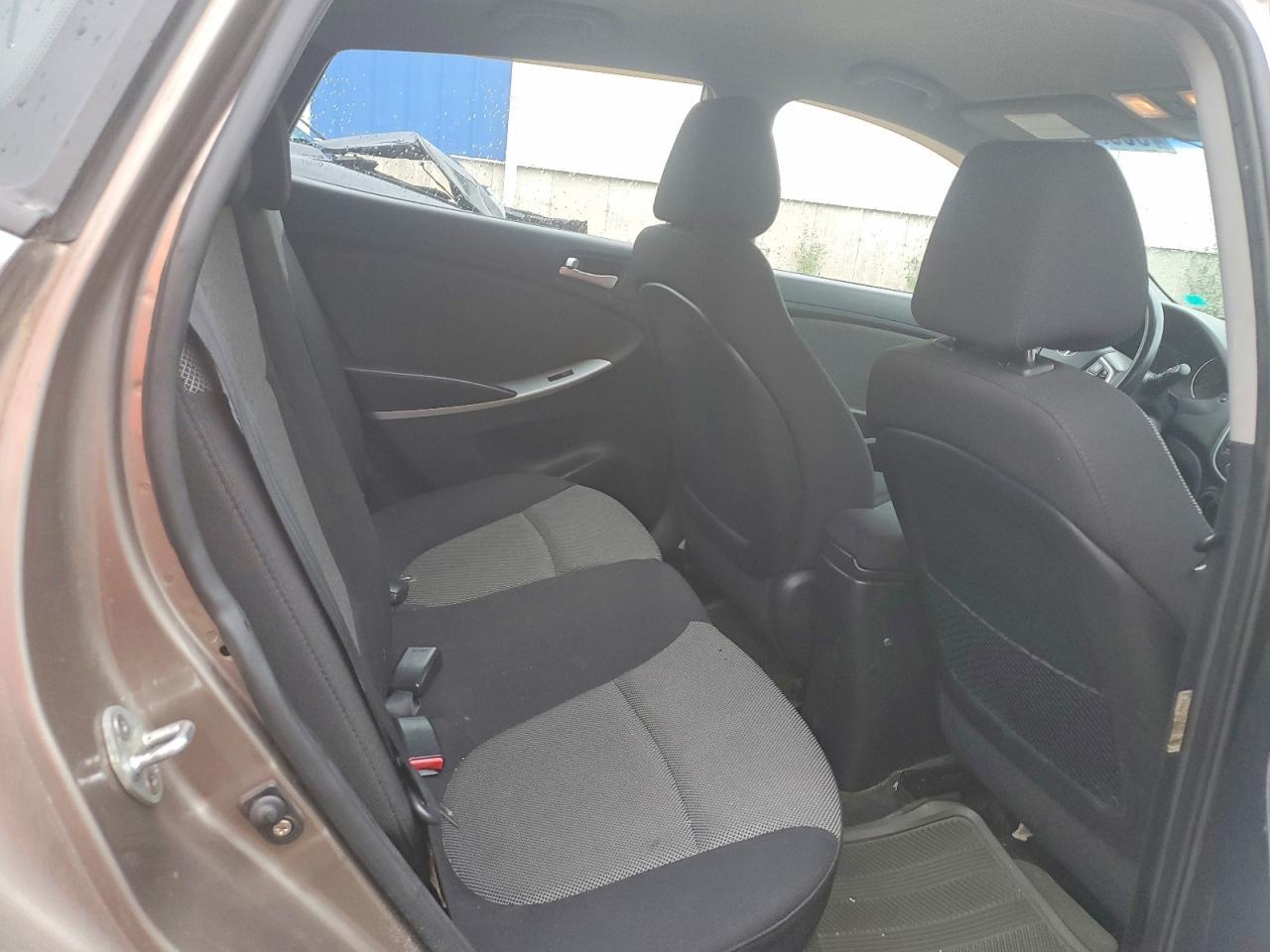 2012 HYUNDAI ACCENT
