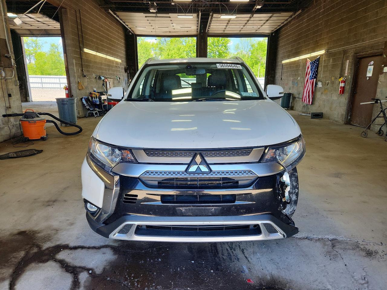 2019 MITSUBISHI outlander