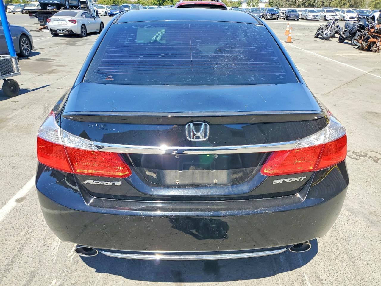 2015 HONDA ACCORD