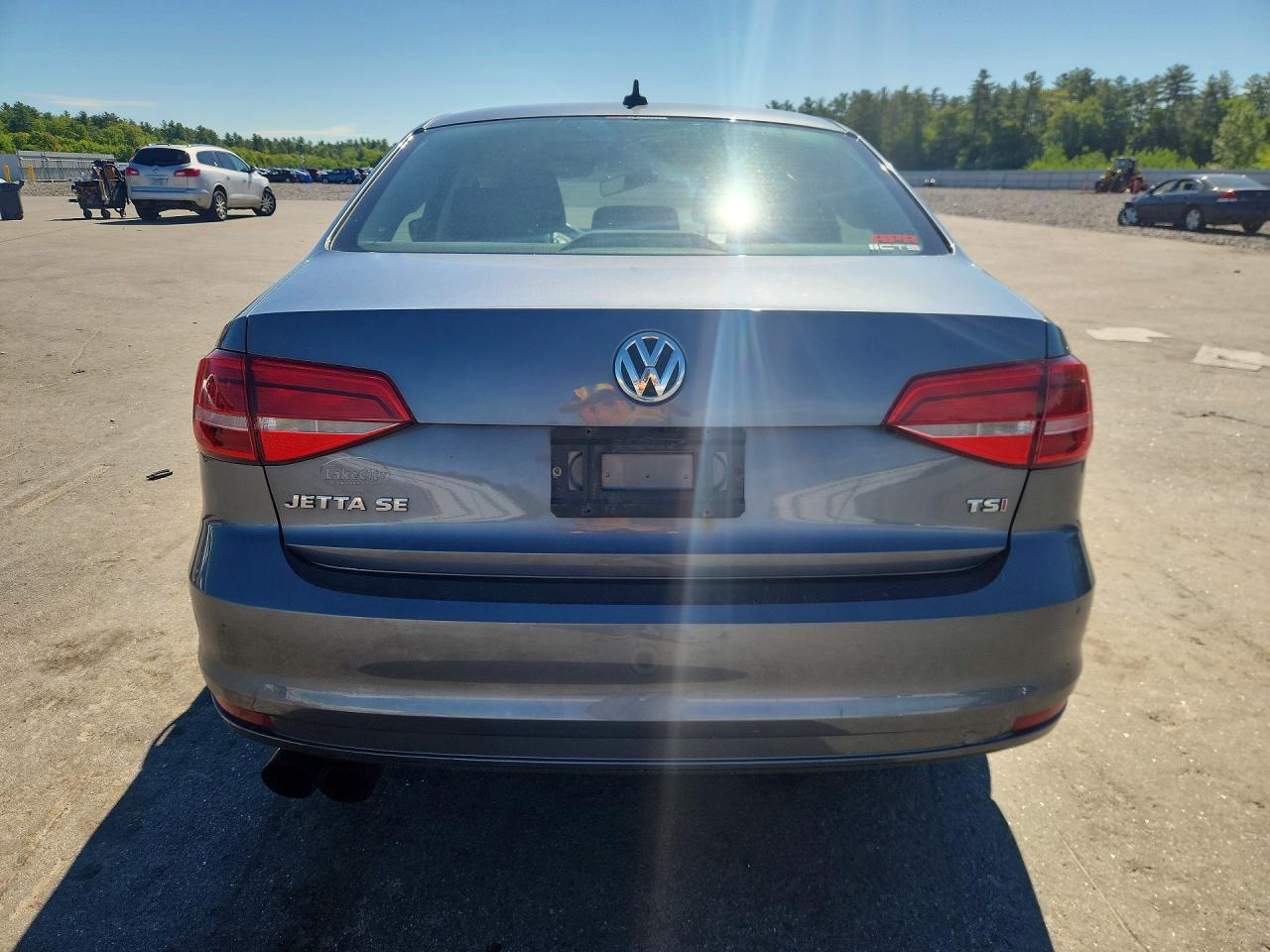 2015 VOLKSWAGEN JETTA