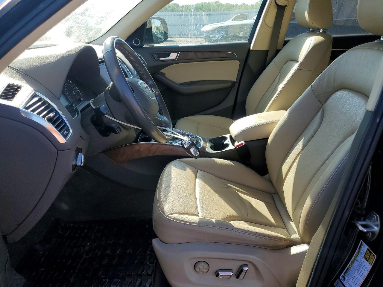 2013 AUDI Q5