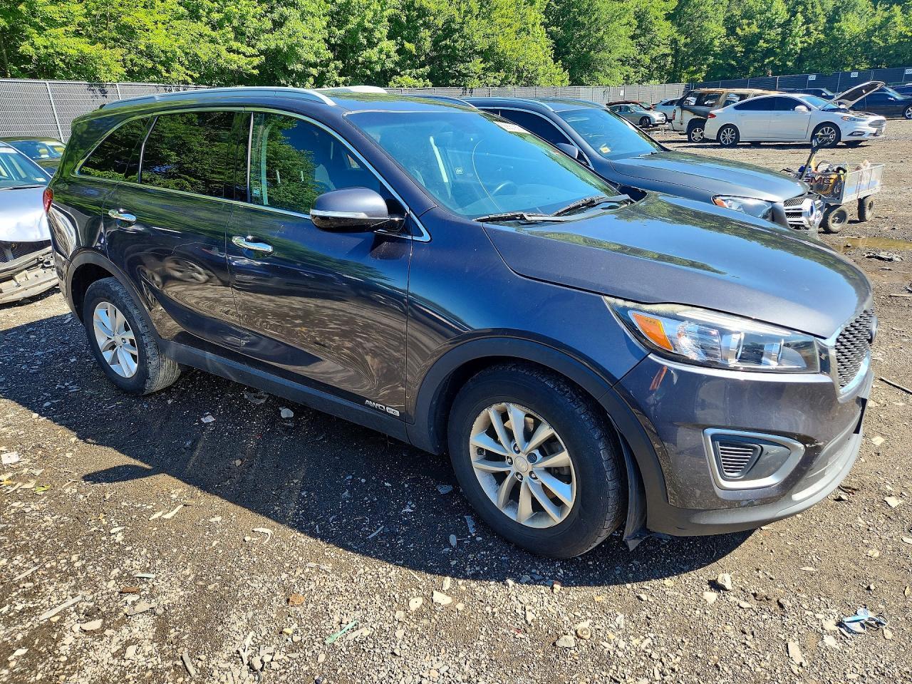 2016 KIA SORENTO