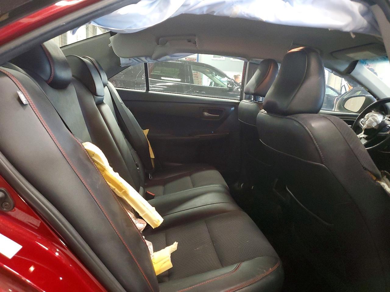 2017 TOYOTA CAMRY