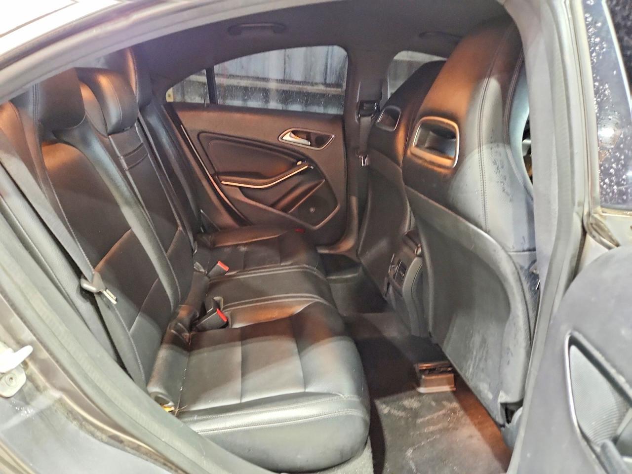 2015 MERCEDES-BENZ CLA-Class