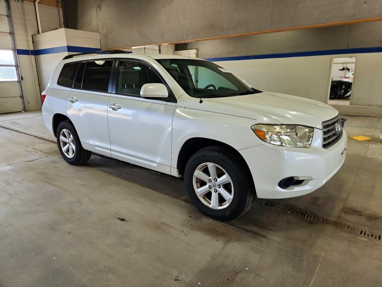 2009 TOYOTA HIGHLANDER