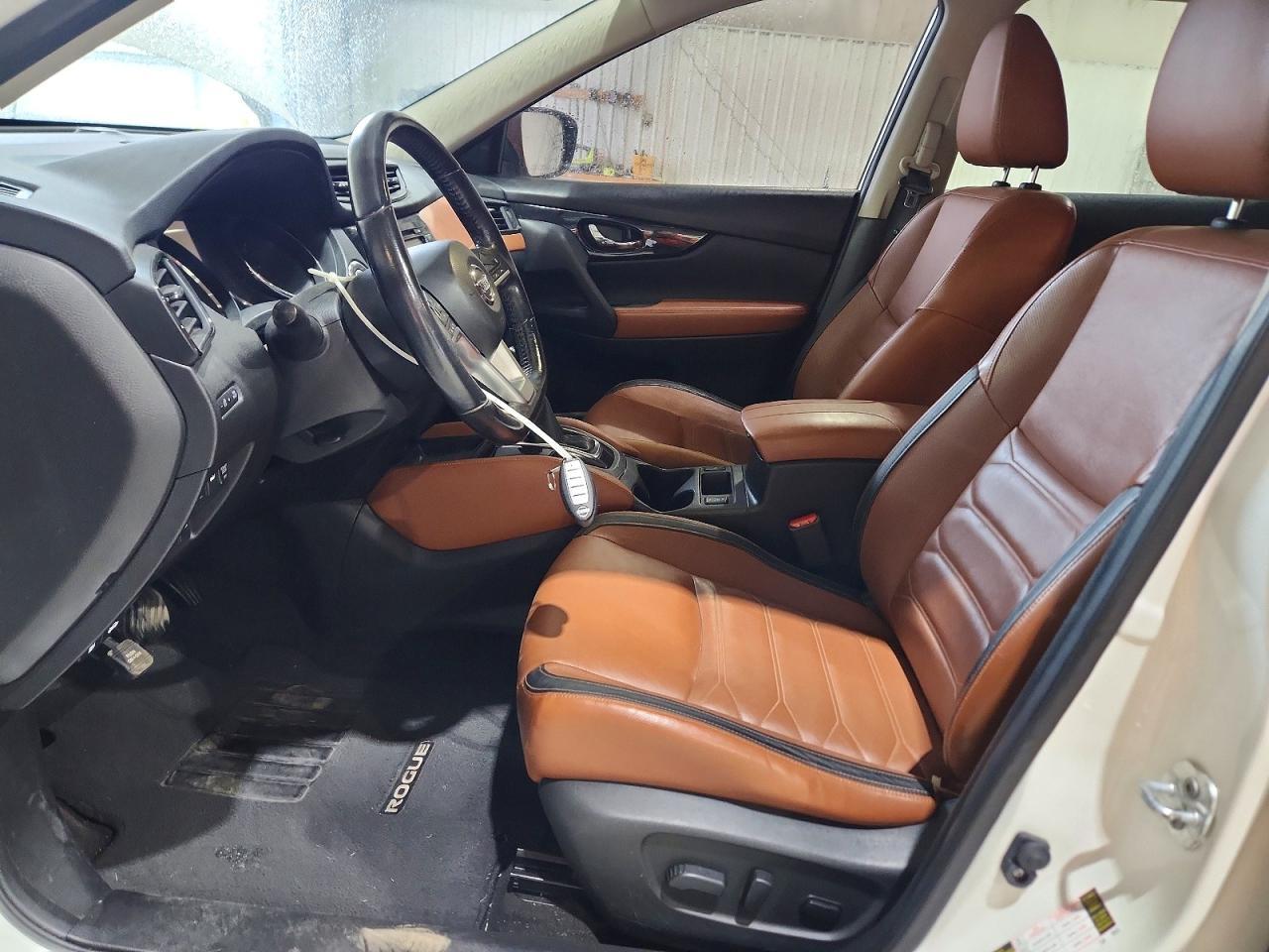 2017 NISSAN ROGUE