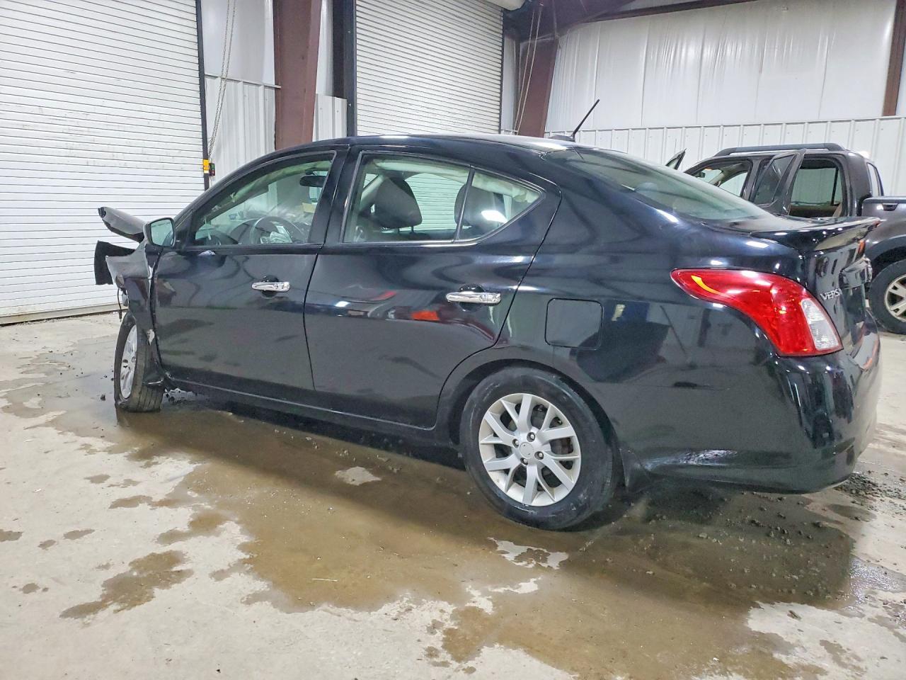 2019 NISSAN VERSA