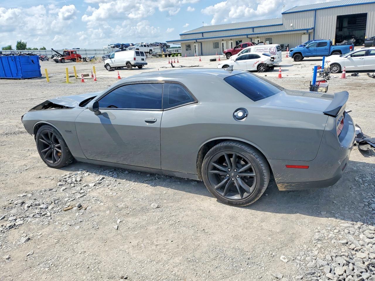 2017 DODGE Challenger