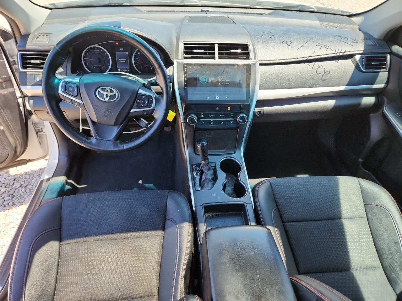 2015 TOYOTA CAMRY