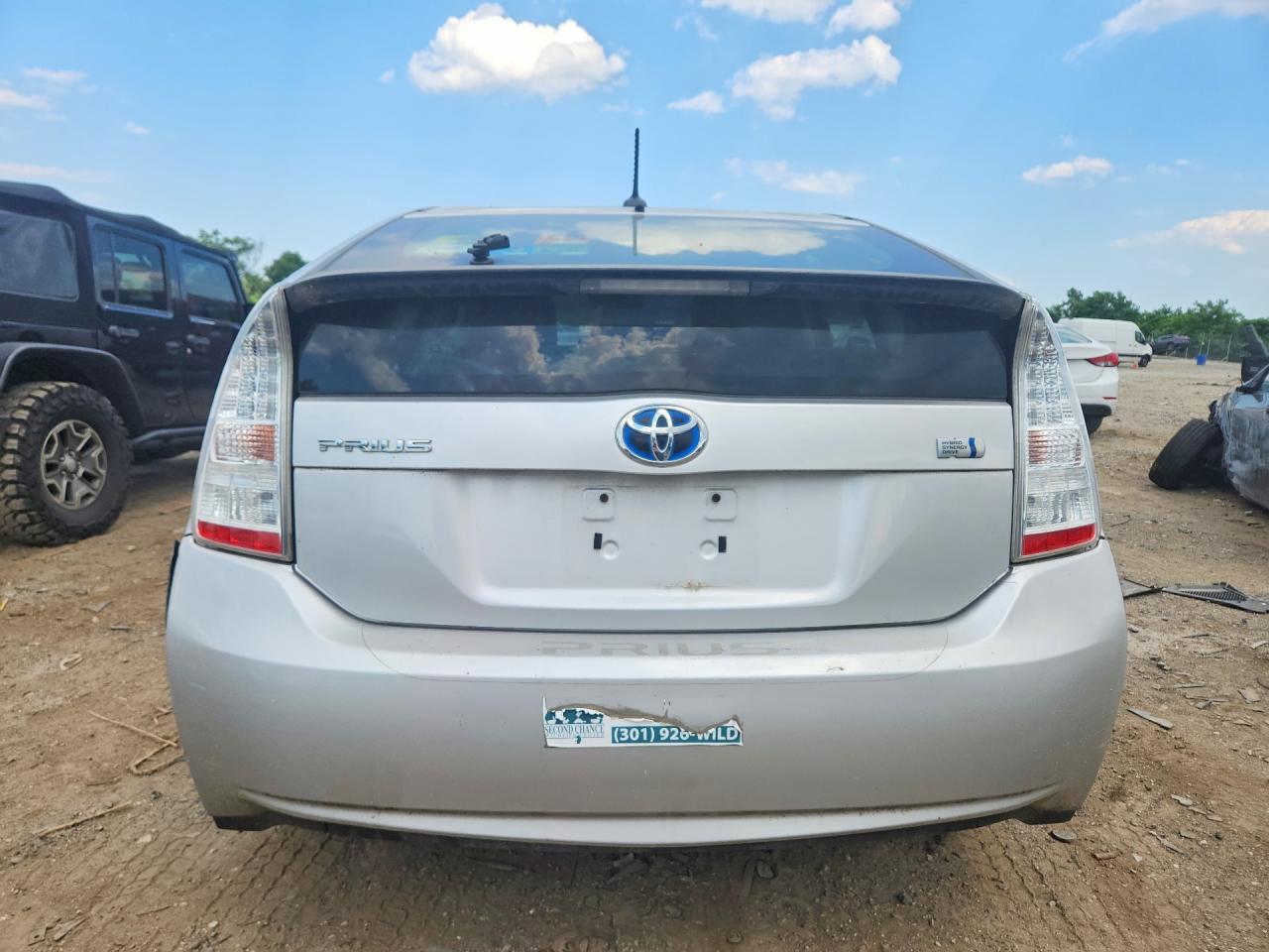 2011 TOYOTA PRIUS