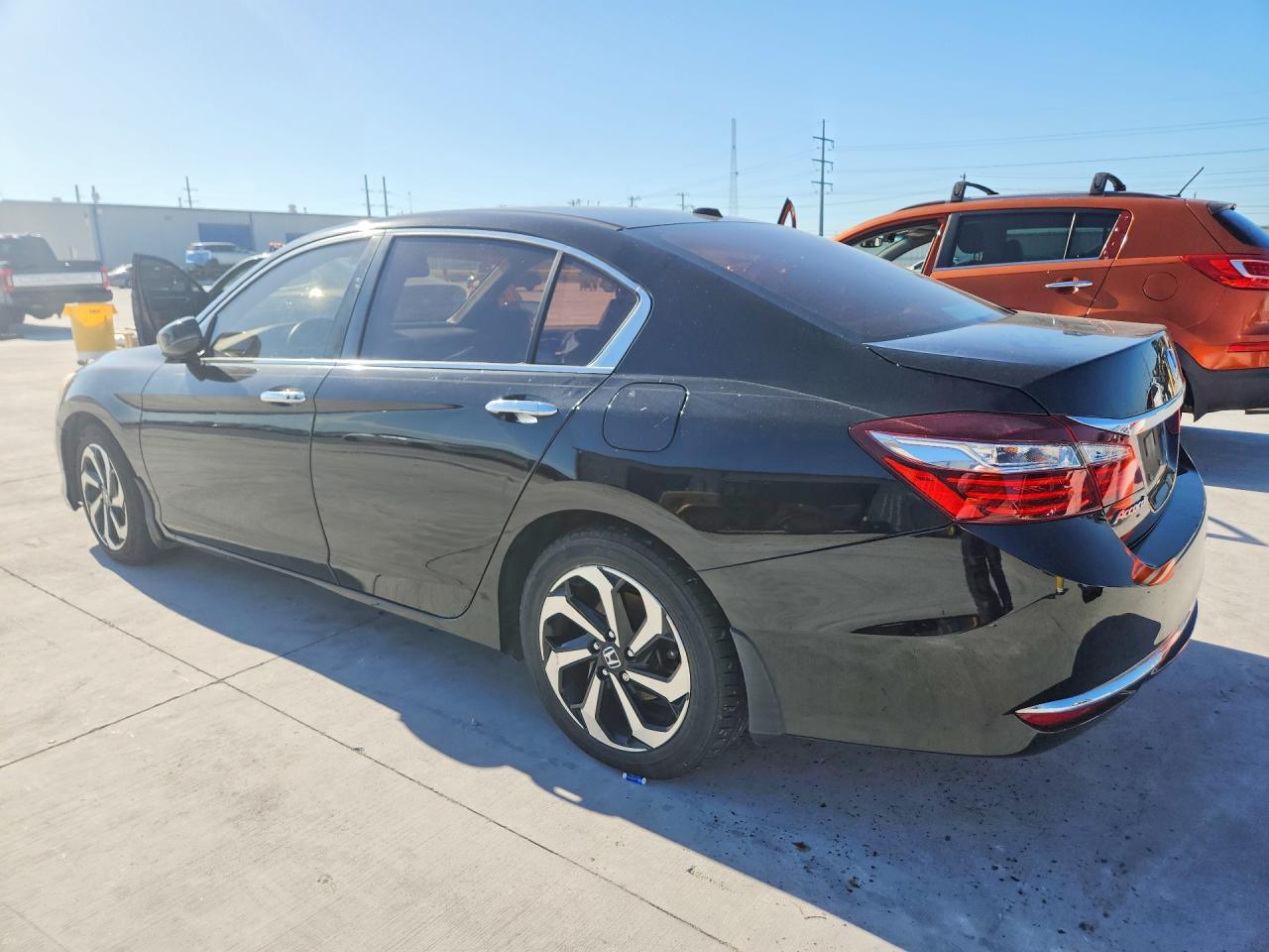 2017 HONDA ACCORD