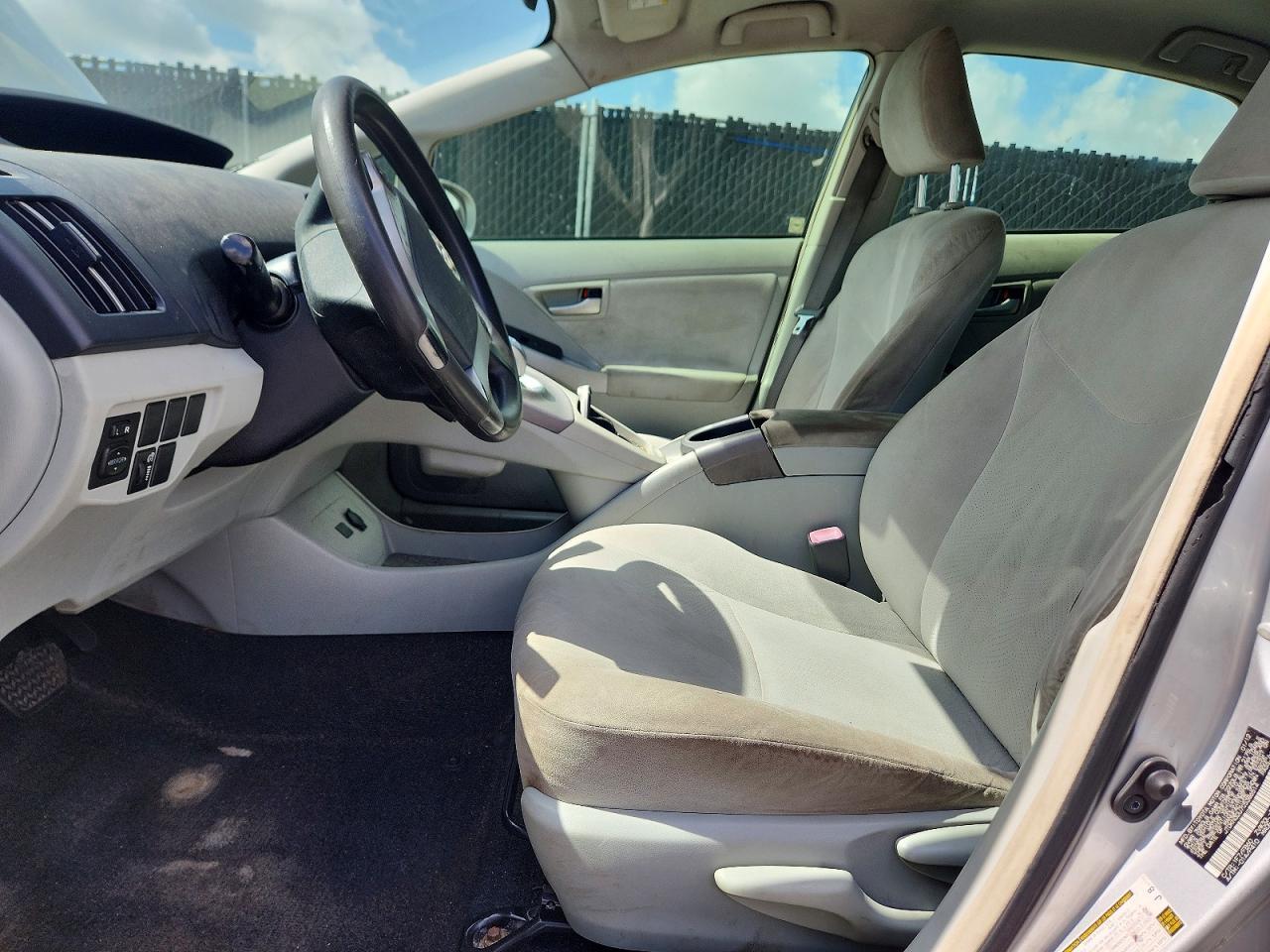 2012 TOYOTA PRIUS