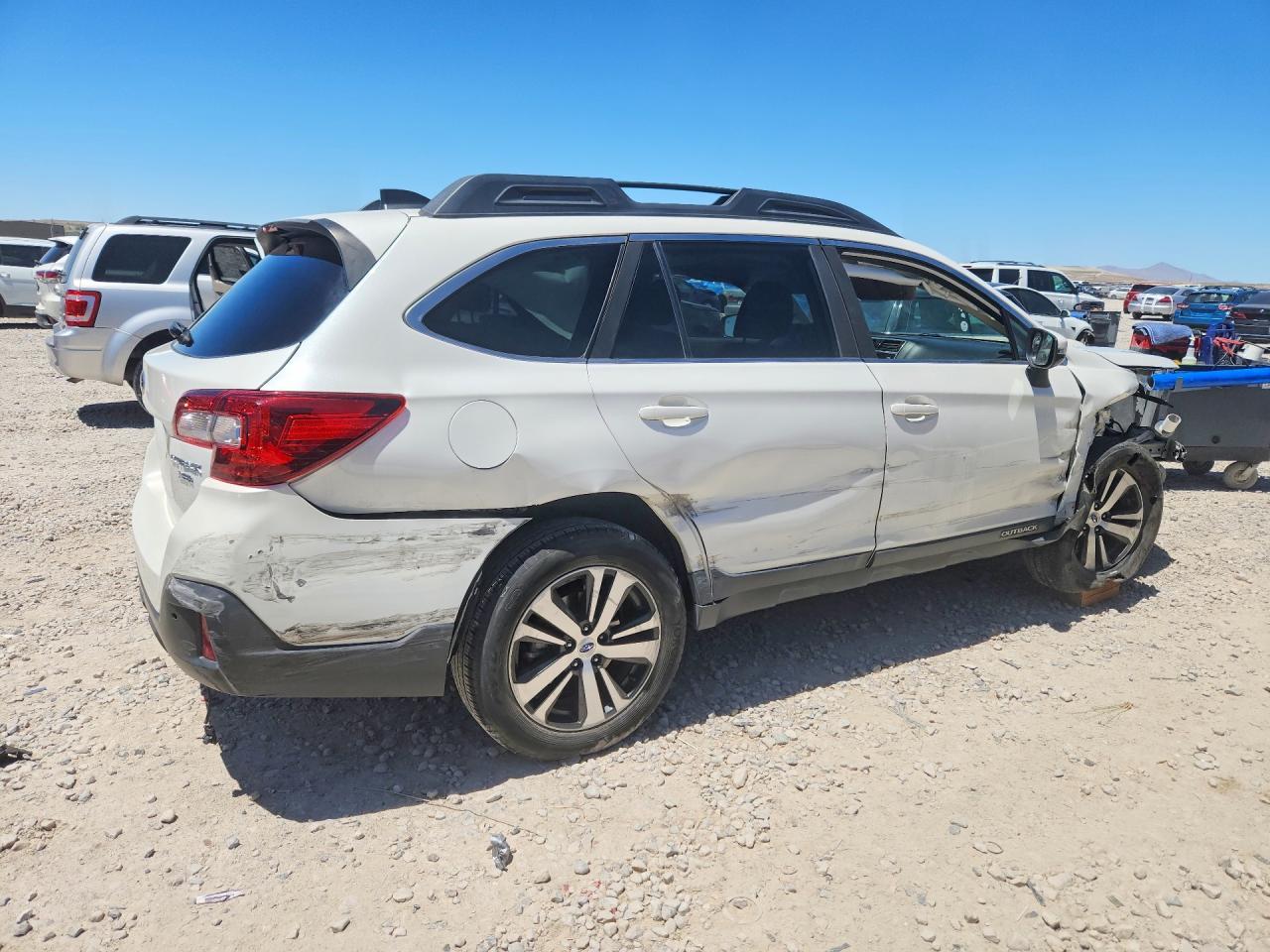 2019 SUBARU Outback