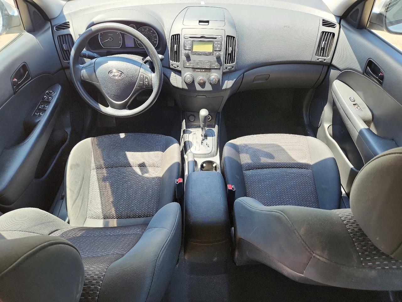 2012 HYUNDAI ELANTRA