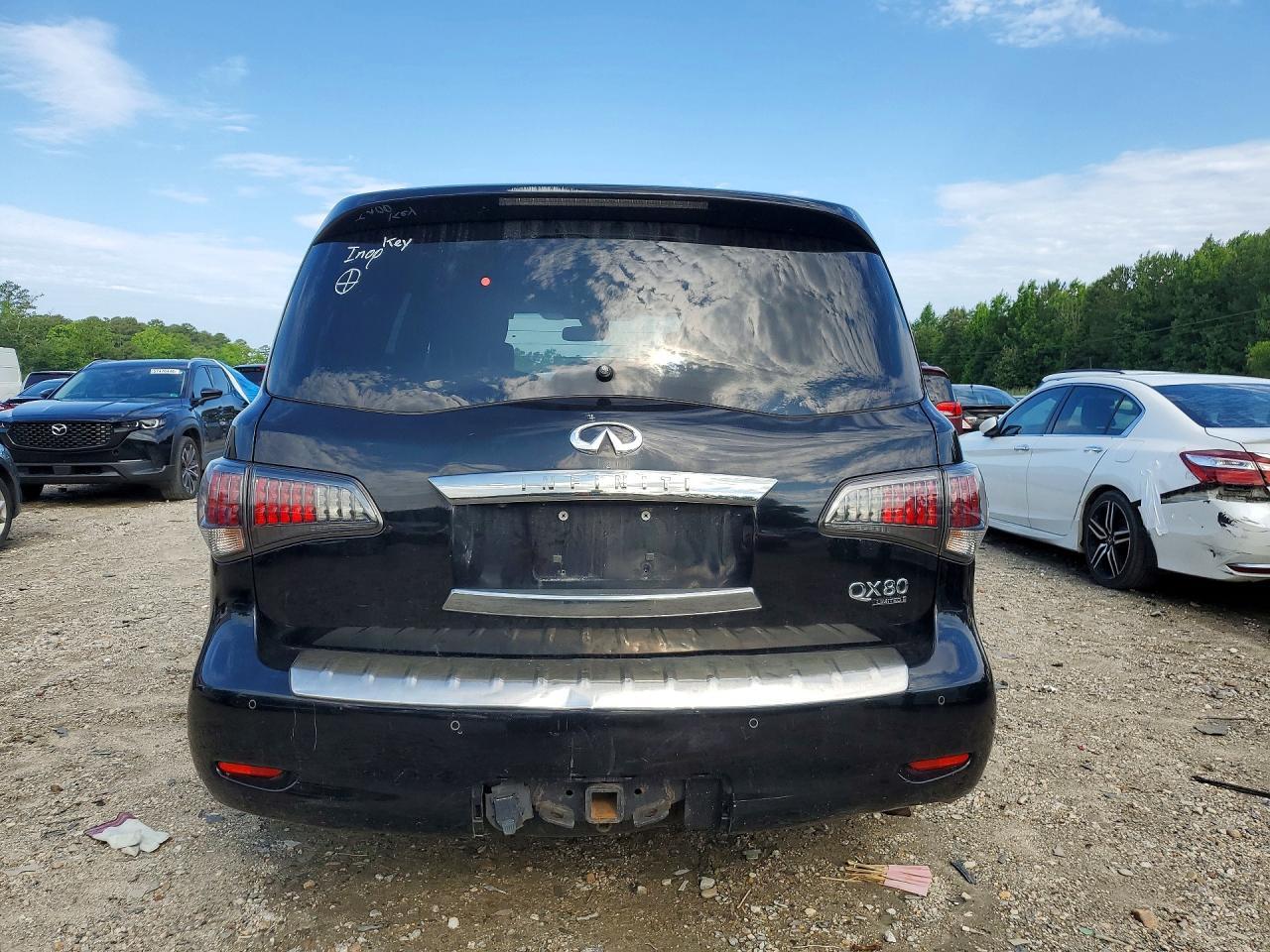 2016 INFINITI QX80