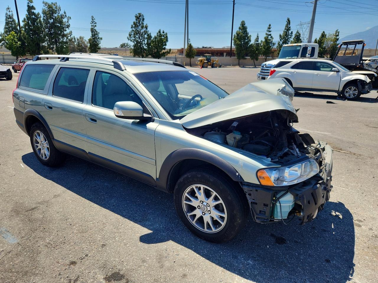 2007 VOLVO XC70
