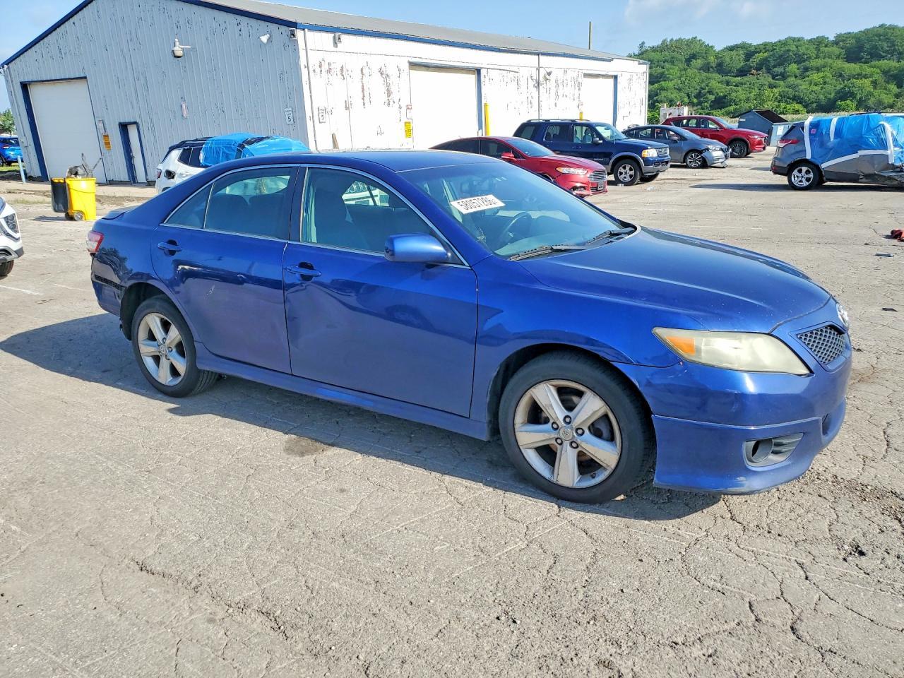 2010 TOYOTA CAMRY