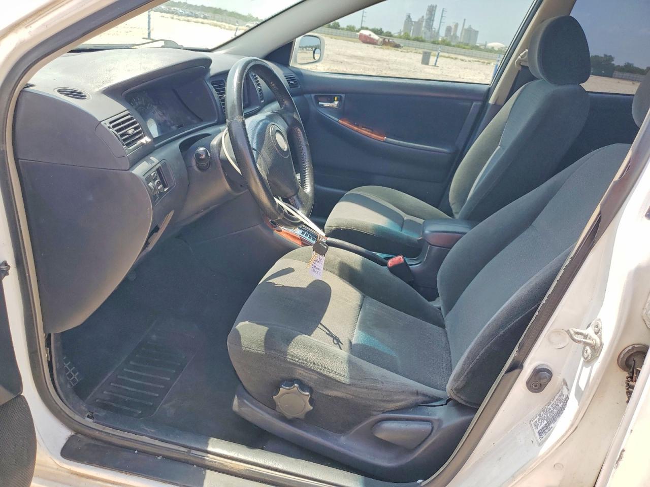 2004 TOYOTA COROLLA