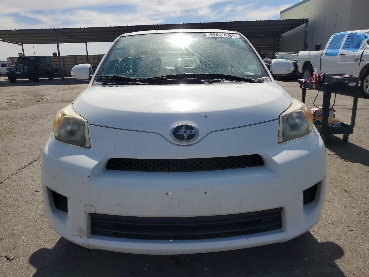 2014 SCION xD